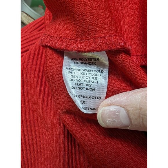 Olivia Blu Pencil Modest Skirt Size 1X Stretch Red - Picture 4 of 4